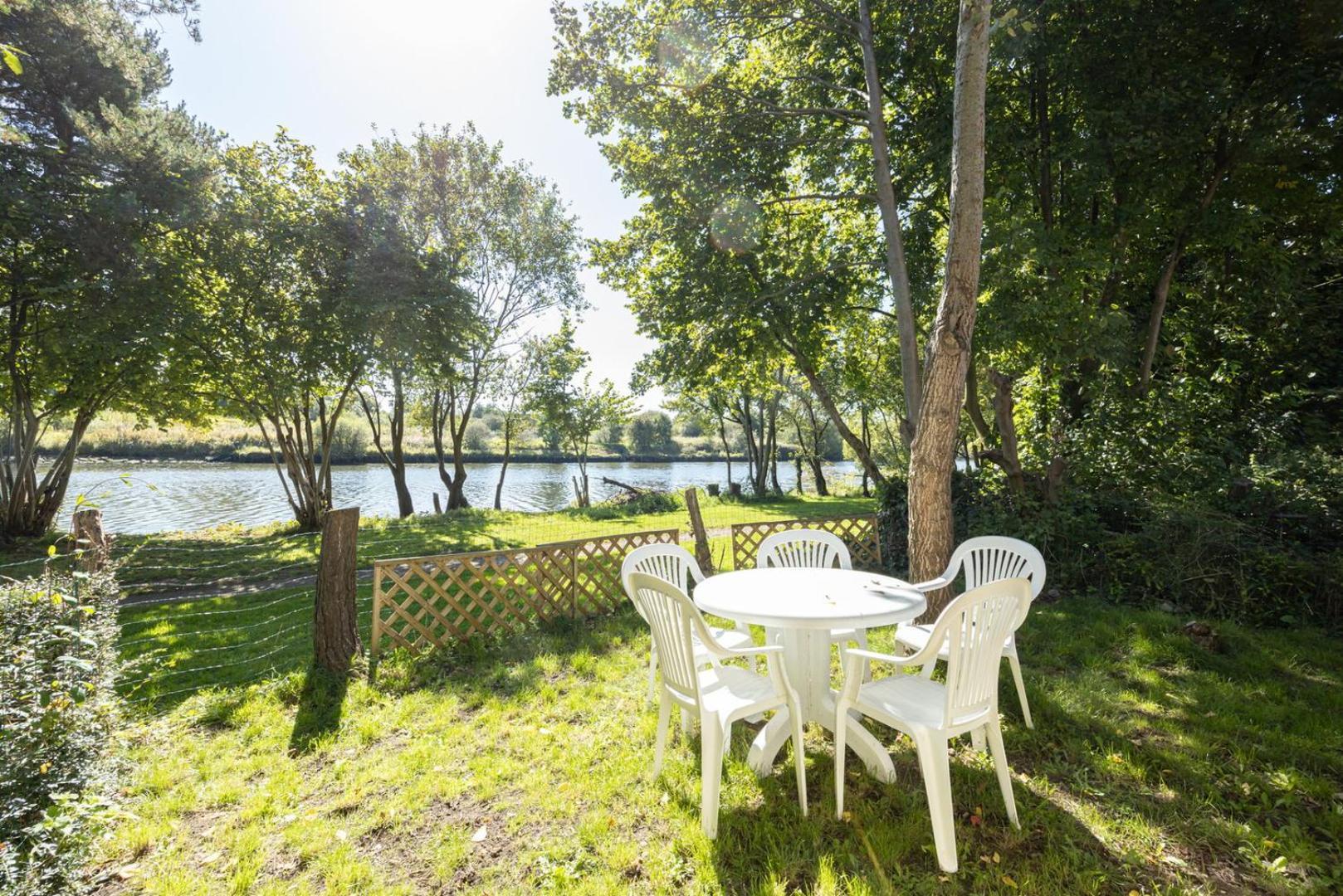 Guestready - A Haven By The River Manchester Esterno foto